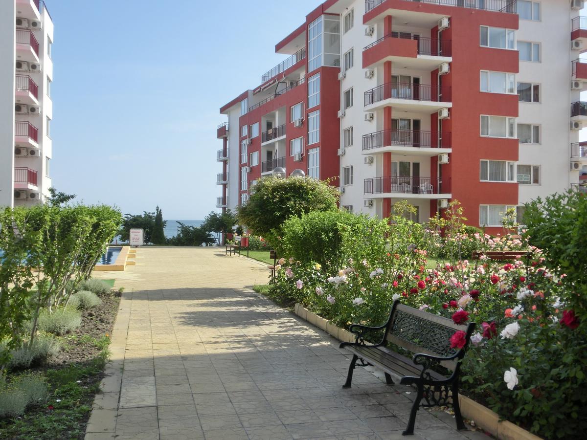 Sea View Panorama Apartment On Complex With Pools And Beach, Sveti Vlas Εξωτερικό φωτογραφία