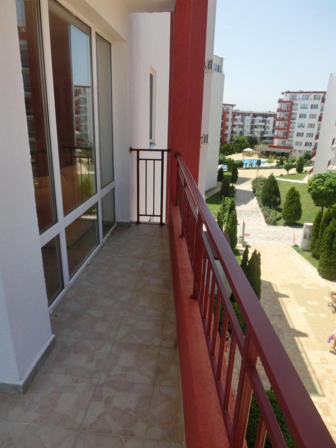 Sea View Panorama Apartment On Complex With Pools And Beach, Sveti Vlas Εξωτερικό φωτογραφία