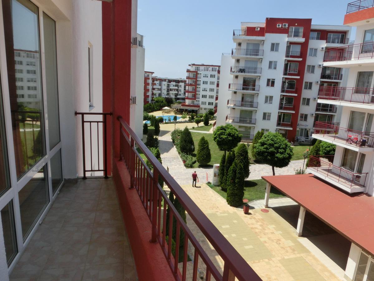 Sea View Panorama Apartment On Complex With Pools And Beach, Sveti Vlas Εξωτερικό φωτογραφία